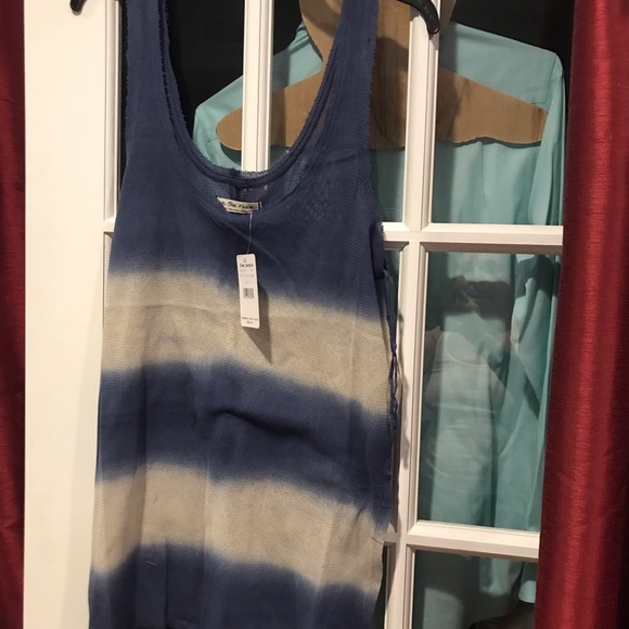 Free People top - Picture 1 of 5